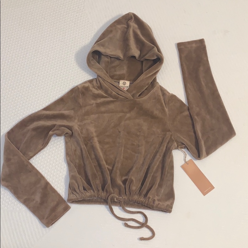 NWT-DOLLS KILL HOODIE - Picture 4 of 8